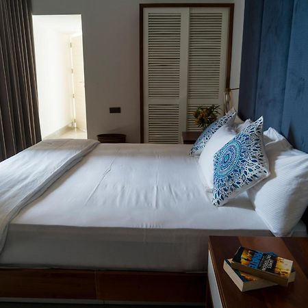 Four Petals Inn Kolombo Dış mekan fotoğraf