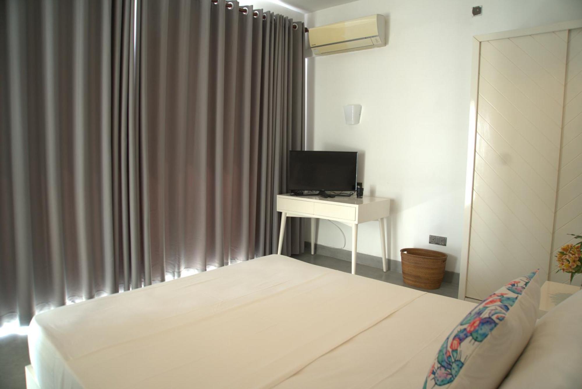 Four Petals Inn Kolombo Dış mekan fotoğraf